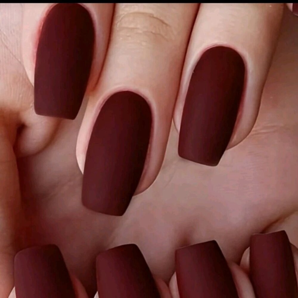 Burgundy press on nails